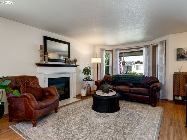 16094 Sw SNAPDRAGON Ln, Portland, OR 97223