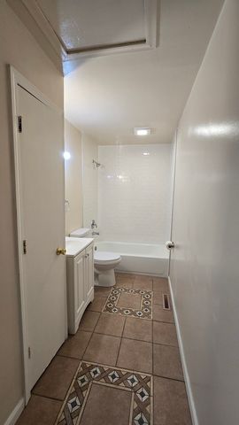 1820 222nd Street, Sauk Village, IL 60411
