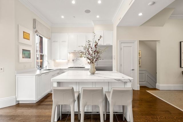 6 Claremont Park 1, Boston, MA 02118