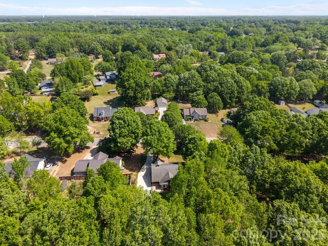 924 Cameron Court, Monroe, NC 28112