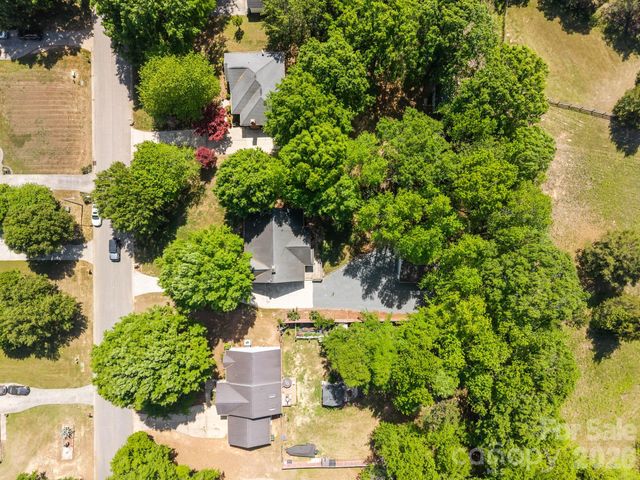 924 Cameron Court, Monroe, NC 28112