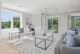0 Greenwich Boulevard 302, East Greenwich, RI 02818