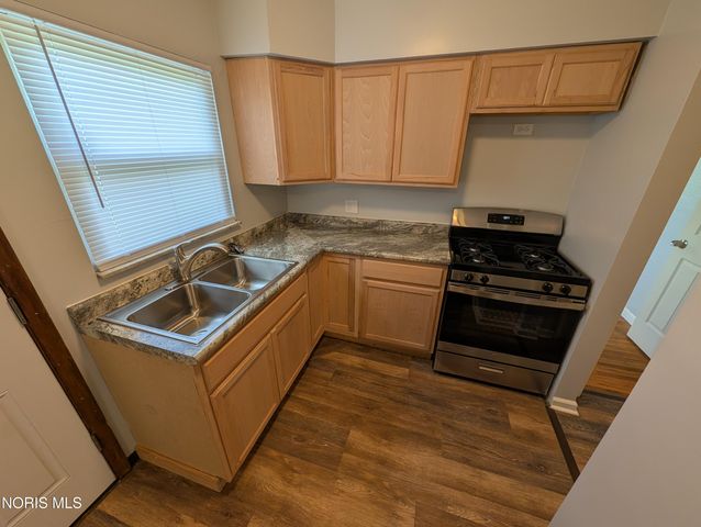 1706 Perth Street, Toledo, OH 43607