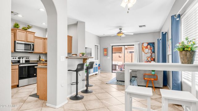 2565 S SIGNAL BUTTE Road 52, Mesa, AZ 85209