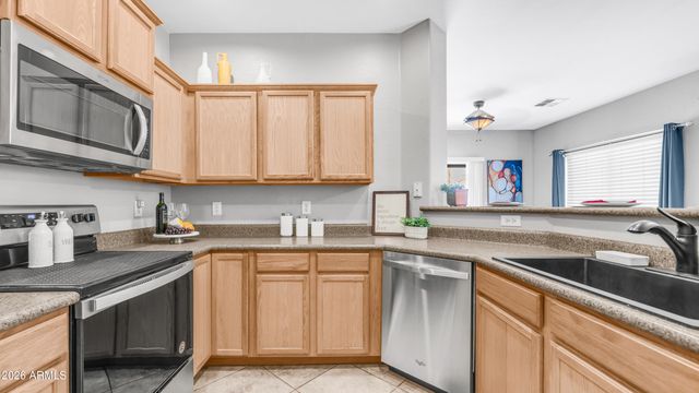 2565 S SIGNAL BUTTE Road 52, Mesa, AZ 85209