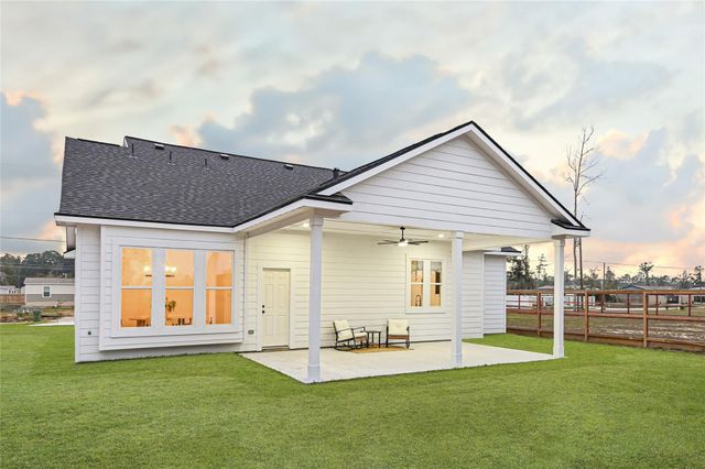 1121 Peter Pine Street, Huffman, TX 77336