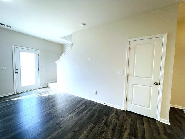 404 Laurel Park Drive, Greenville, SC 29607