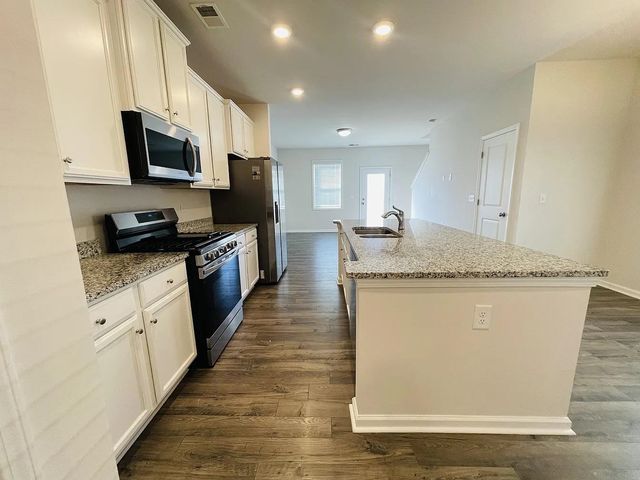 404 Laurel Park Drive, Greenville, SC 29607