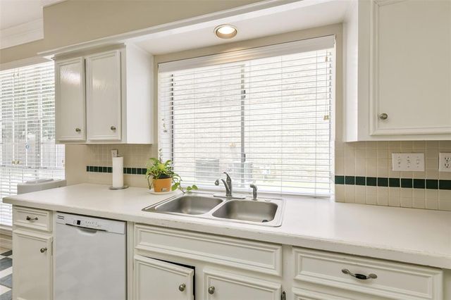 19423 Atasca Oaks Drive, Humble, TX 77346