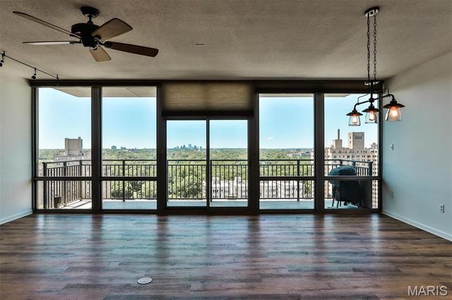 4909 Laclede Avenue 1606, St Louis, MO 63108