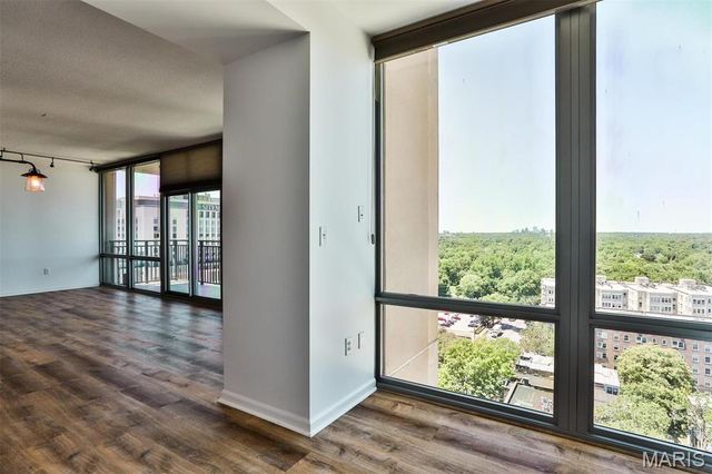 4909 Laclede Avenue 1606, St Louis, MO 63108
