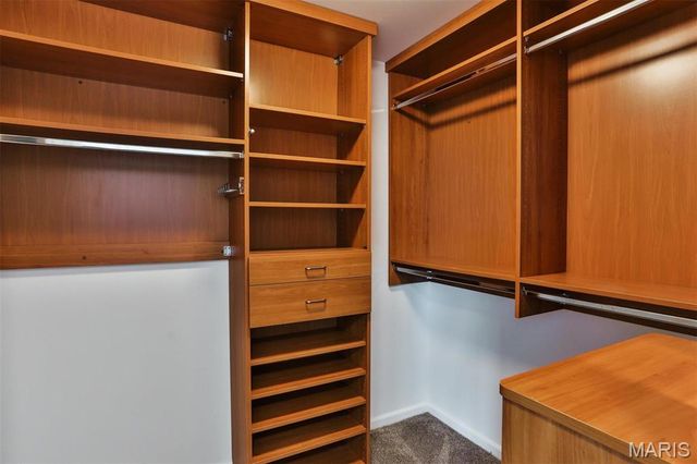4909 Laclede Avenue 1606, St Louis, MO 63108