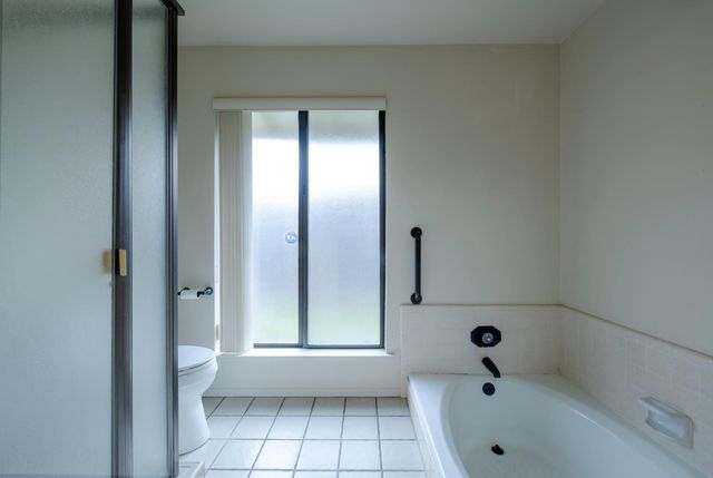 6271 N Prospect Avenue, Fresno, CA 93711