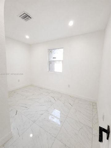 980 NW 13th Street, Homestead, FL 33030