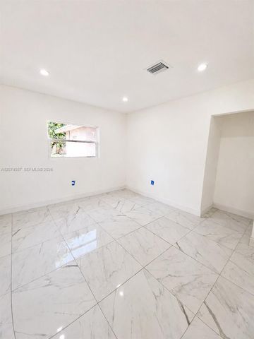 980 NW 13th Street, Homestead, FL 33030
