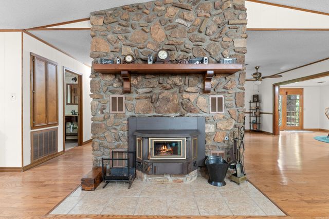 269 W Pleasant Valley Rd., Greenbrier, AR 72058