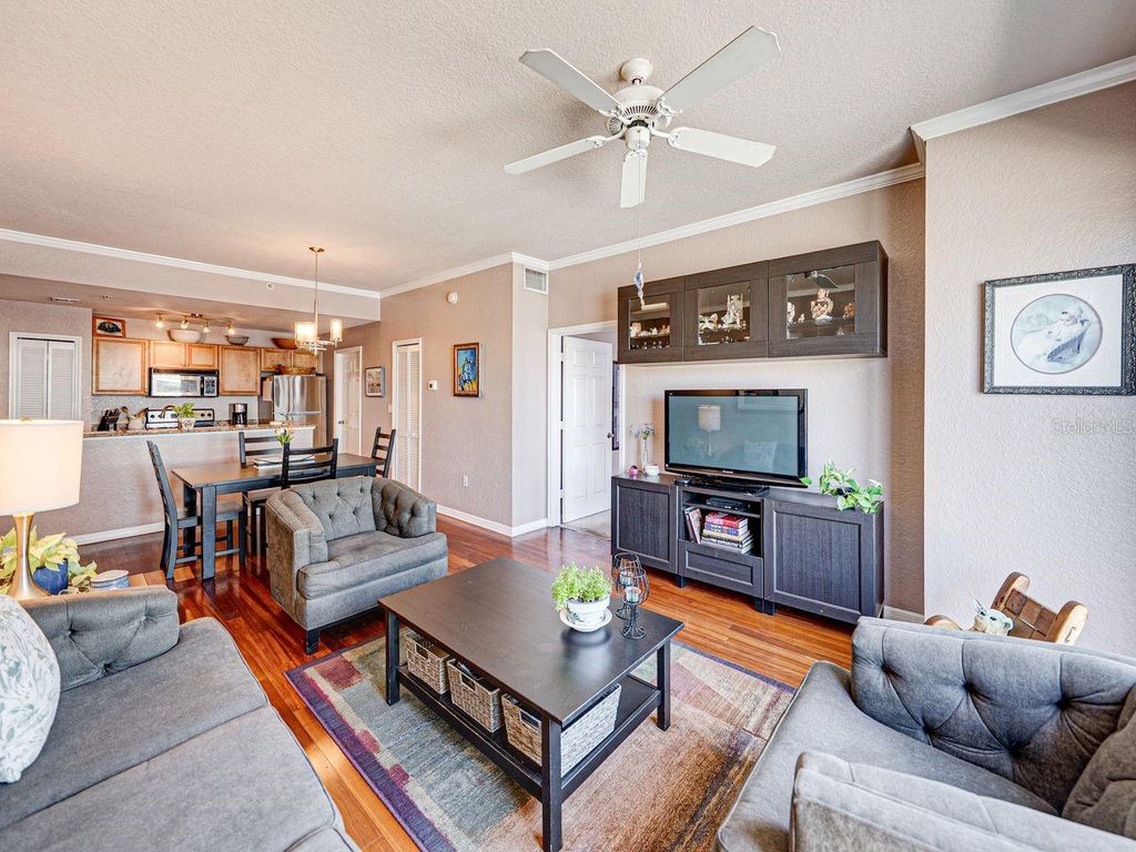 Image 16 of property listing at 700 S HARBOUR ISLAND BOULEVARD 204, Tampa, FL 33602