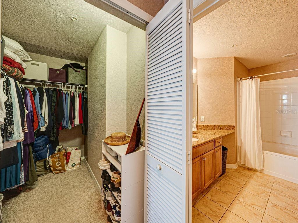 Image 23 of property listing at 700 S HARBOUR ISLAND BOULEVARD 204, Tampa, FL 33602
