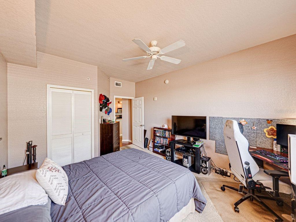 Image 28 of property listing at 700 S HARBOUR ISLAND BOULEVARD 204, Tampa, FL 33602