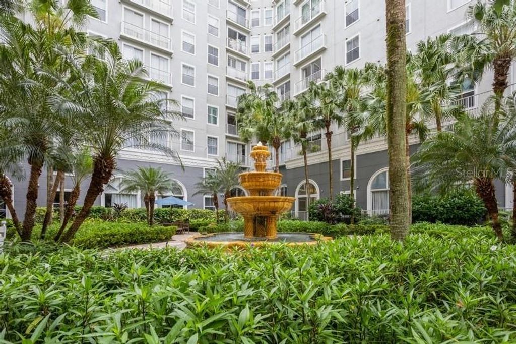 Image 44 of property listing at 700 S HARBOUR ISLAND BOULEVARD 204, Tampa, FL 33602