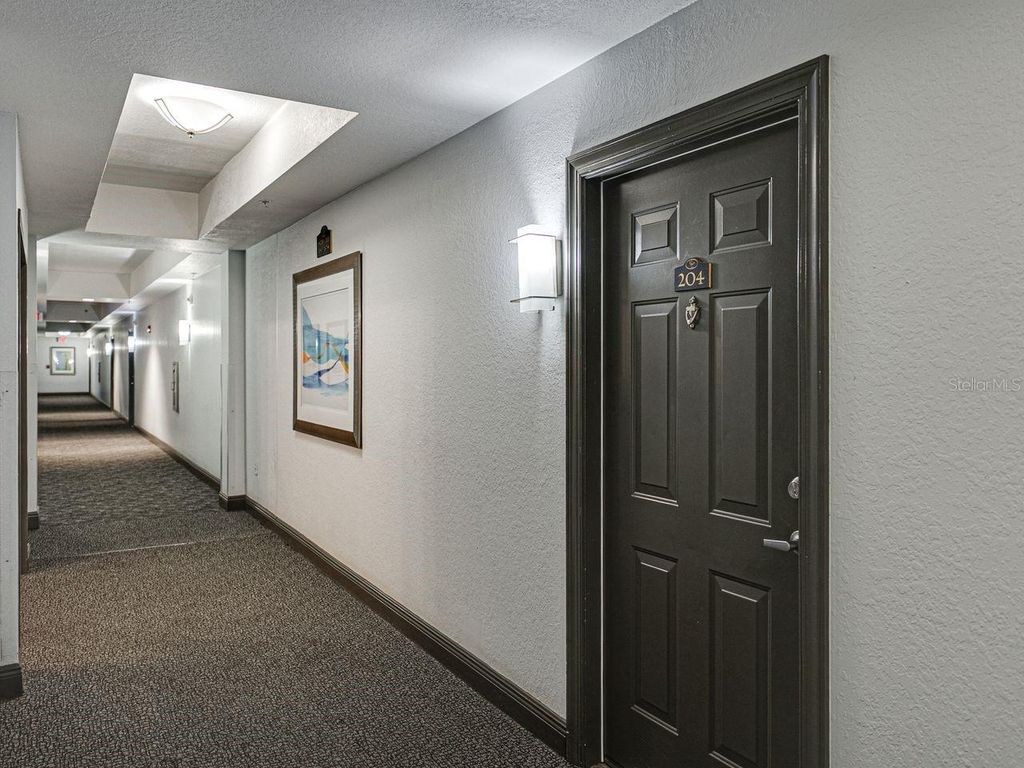 Image 6 of property listing at 700 S HARBOUR ISLAND BOULEVARD 204, Tampa, FL 33602