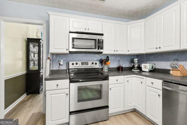 103 Madison Court, Lagrange, GA 30240