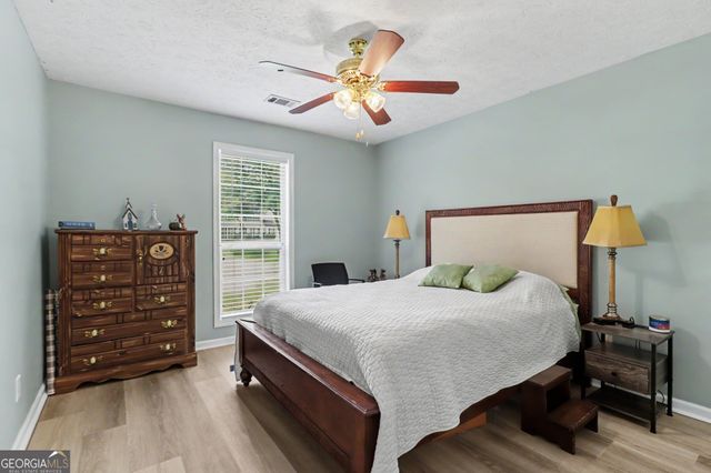 103 Madison Court, Lagrange, GA 30240