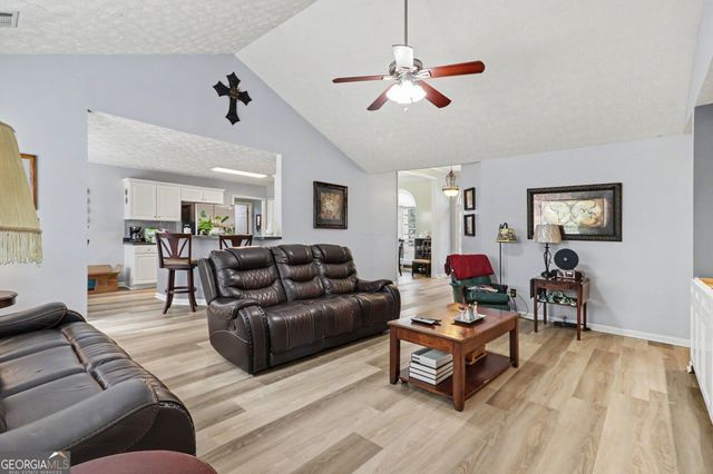 103 Madison Court, Lagrange, GA 30240