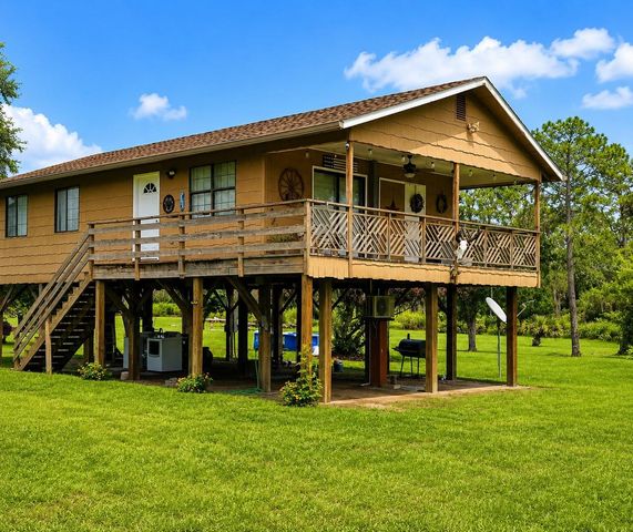 988 FAZZINI DR, Frostproof, FL 33843
