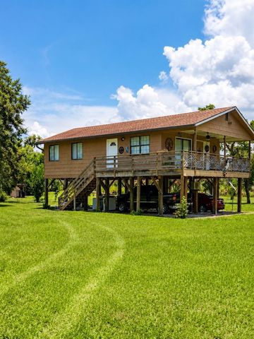988 FAZZINI DR, Frostproof, FL 33843