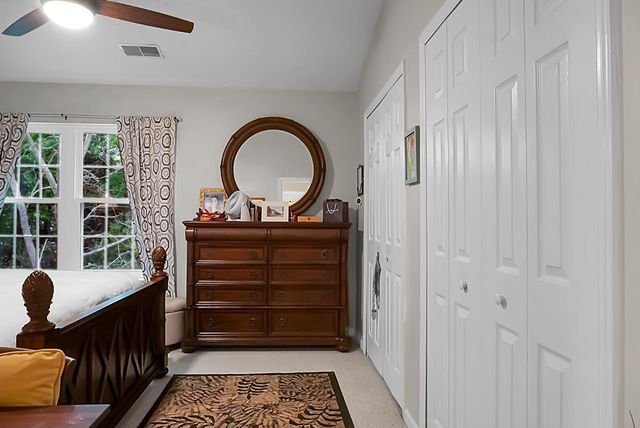 8169 Shadow Oak Drive, North Charleston, SC 29406