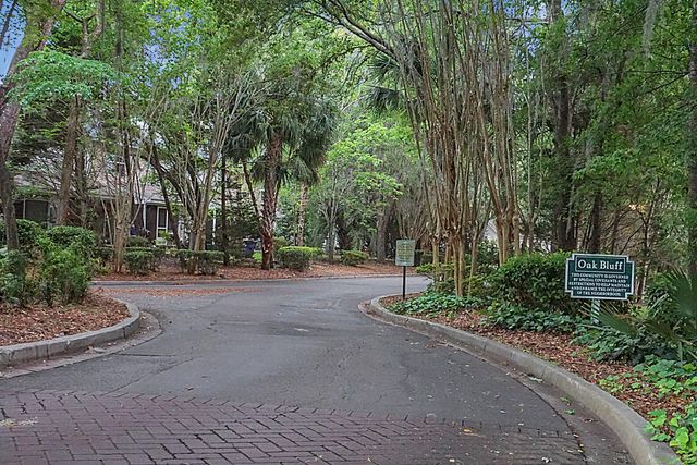 8169 Shadow Oak Drive, North Charleston, SC 29406