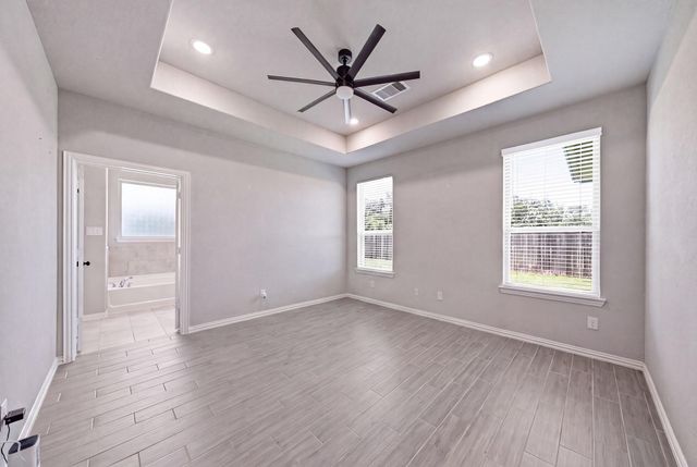 8303 Divot Trace, Fulshear, TX 77441