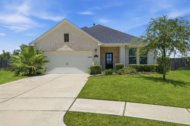 8303 Divot Trace, Fulshear, TX 77441