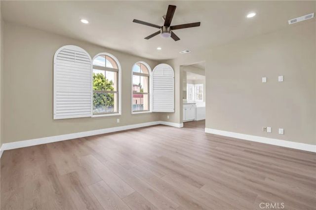 3301 Terrace Ridge, Long Beach, CA 90804