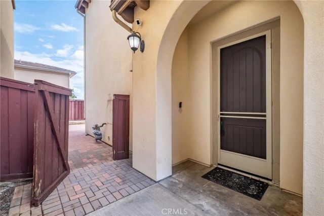 3301 Terrace Ridge, Long Beach, CA 90804