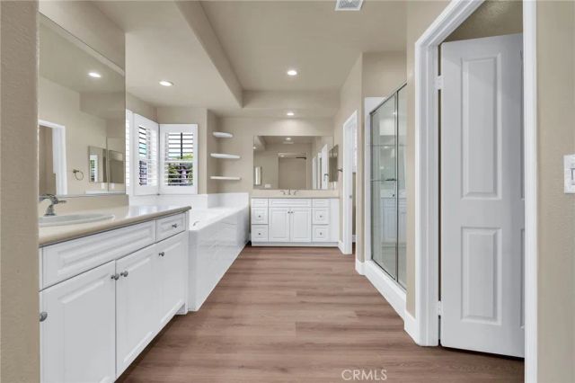3301 Terrace Ridge, Long Beach, CA 90804