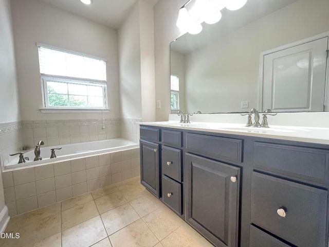 1140 Boxcar Way, Apex, NC 27502