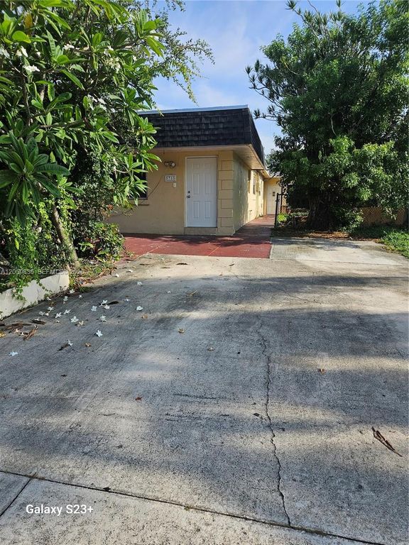 5715 Hayes Street 5715, Hollywood, FL 33021