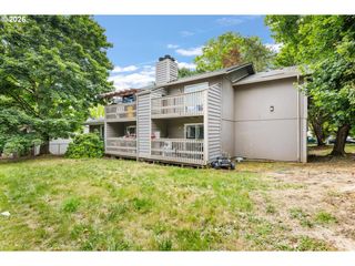 12195 Sw SPUR Ct, Beaverton, OR 97008