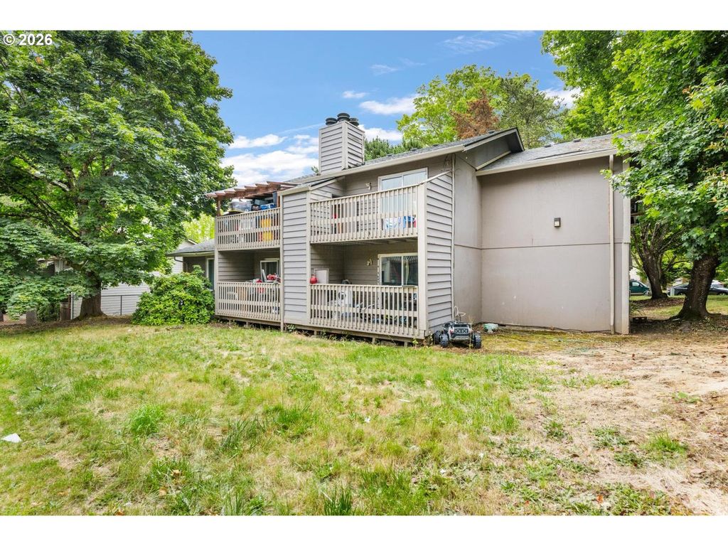 12195 Sw SPUR Ct, Beaverton, OR 97008