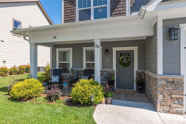 28 Reagan Run Court, Arden, NC 28704