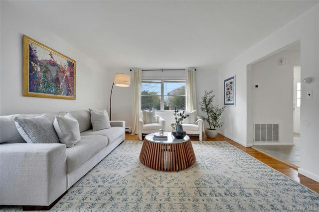 1 Brothers Circle, Eastchester, NY 10709
