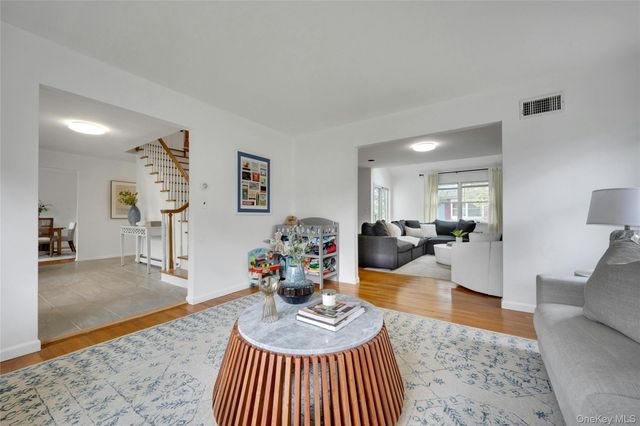 1 Brothers Circle, Eastchester, NY 10709