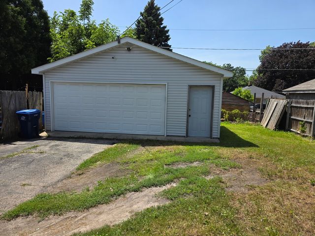 614 N Butrick Street, Waukegan, IL 60085