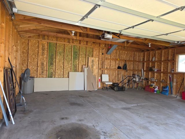 614 N Butrick Street, Waukegan, IL 60085