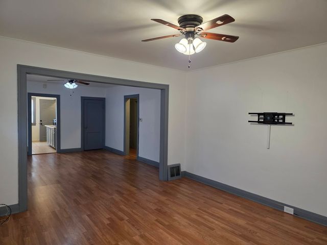 614 N Butrick Street, Waukegan, IL 60085