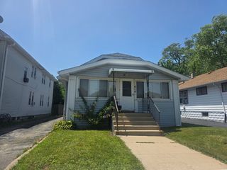 614 N Butrick Street, Waukegan, IL 60085