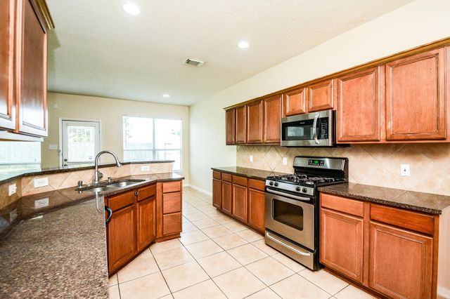 18507 Lodgepole Pine Street, Cypress, TX 77429