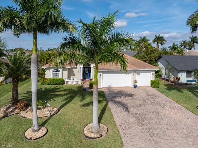909 SW 22nd TER, Cape Coral, FL 33991
